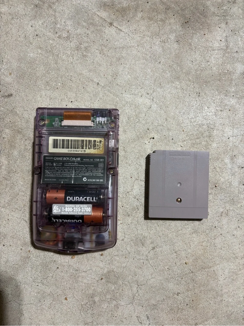 1998 Nintendo Gameboy Color Transparent Purple comes with Star Wars game